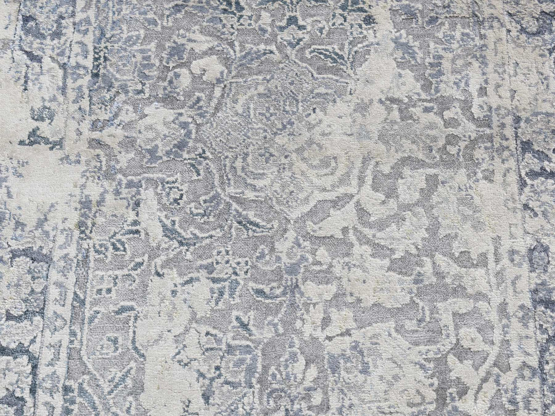 2'6" x 9'10" New Hand Knotted Grey Wool & Silk Runner Oriental Rug - MOA10287254