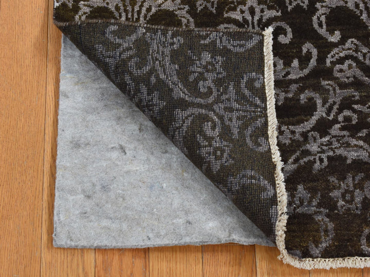 2'4" x 9'8" New Hand Knotted Green Wool & Silk Runner Oriental Rug - MOA10287261