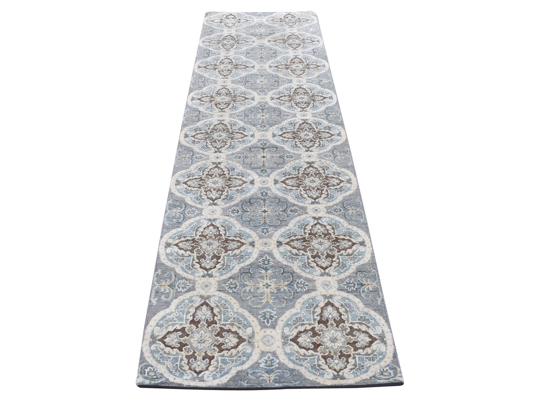 2'7" x 9'10" New Hand Knotted Grey Wool & Silk Runner Oriental Rug - MOA10287276