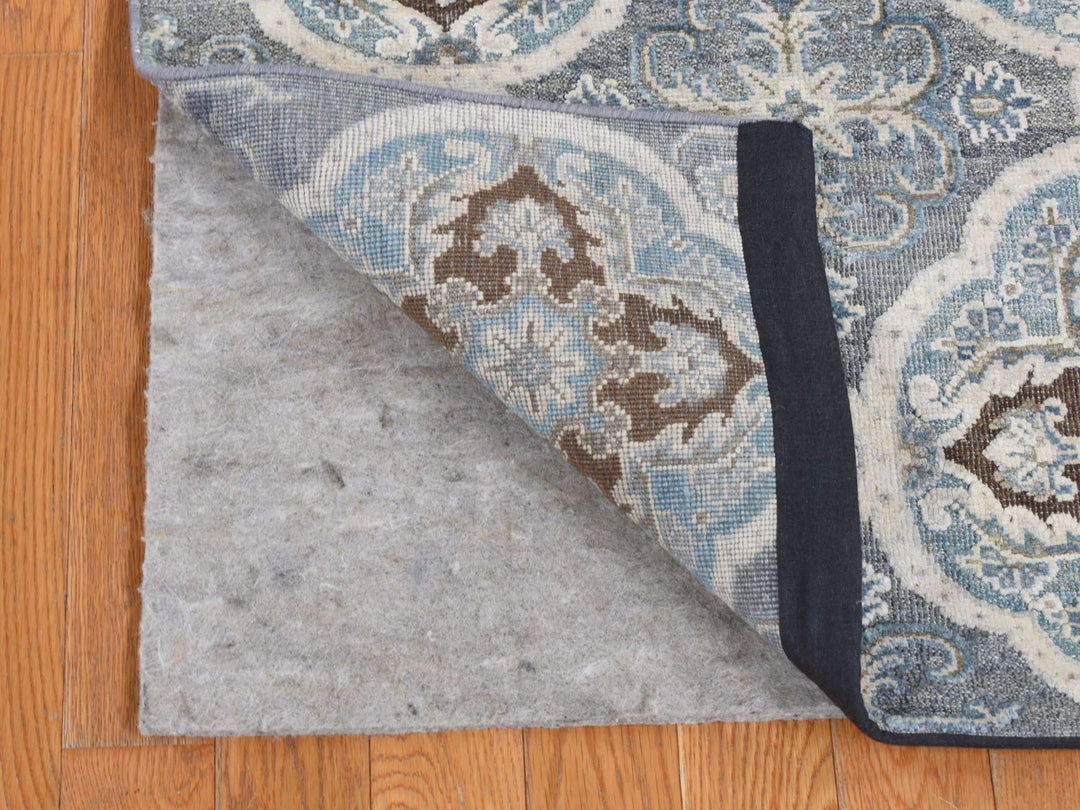 2'7" x 9'10" New Hand Knotted Grey Wool & Silk Runner Oriental Rug - MOA10287276