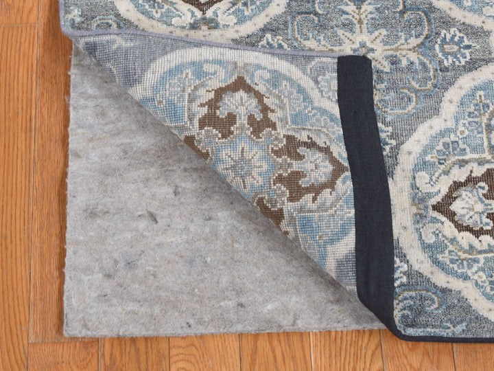 2'7" x 9'10" New Hand Knotted Grey Wool & Silk Runner Oriental Rug - MOA10287276
