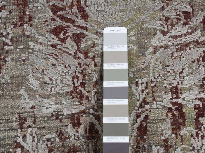 2'6" x 9'10" New Hand Knotted Grey Wool & Silk Runner Oriental Rug - MOA10287283