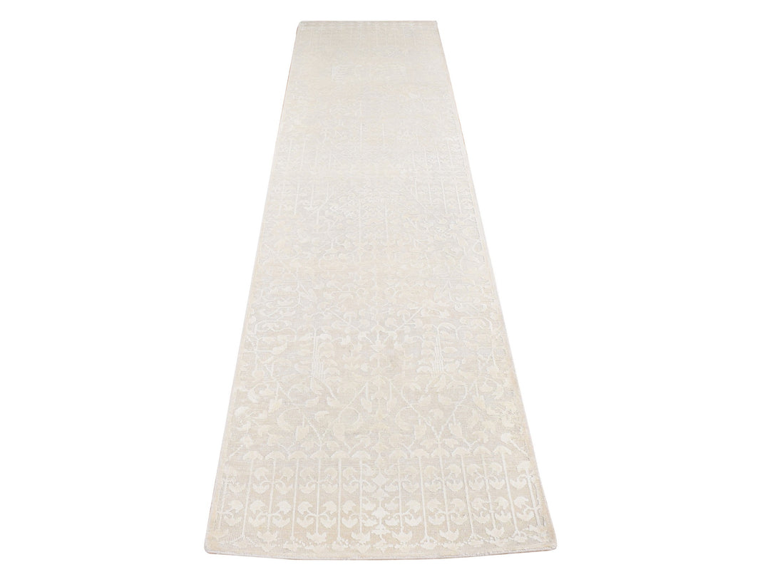 2'6" x 11'8" New Hand Knotted Ivory Wool & Silk Runner Oriental Rug - MOA10287296
