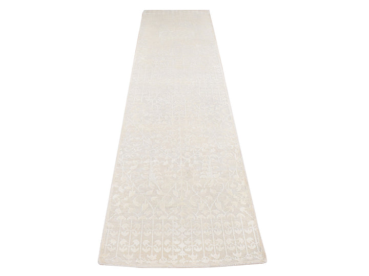 2'6" x 11'8" New Hand Knotted Ivory Wool & Silk Runner Oriental Rug - MOA10287296