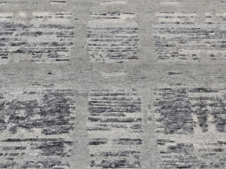 2'6" x 12'0" New Hand Knotted Grey Wool Runner Oriental Rug - MOA10287300