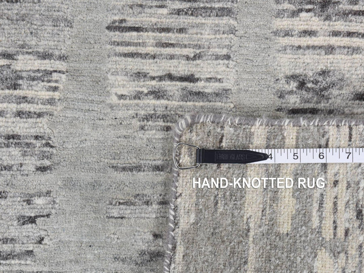 2'6" x 12'0" New Hand Knotted Grey Wool Runner Oriental Rug - MOA10287300