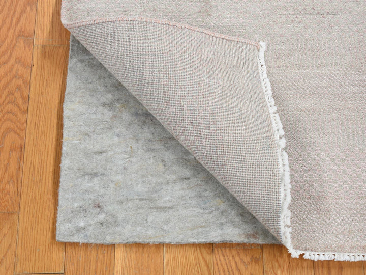 2'7" x 11'3" New Hand Knotted Pink Wool & Silk Runner Oriental Rug - MOA10287302
