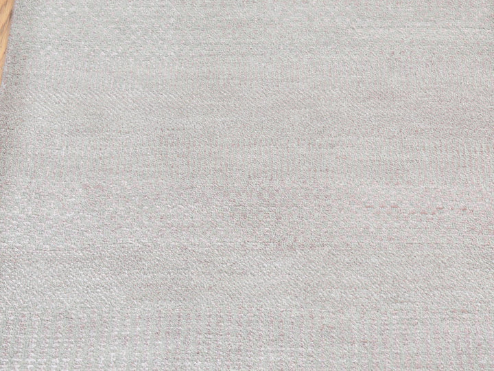 2'7" x 11'3" New Hand Knotted Pink Wool & Silk Runner Oriental Rug - MOA10287302