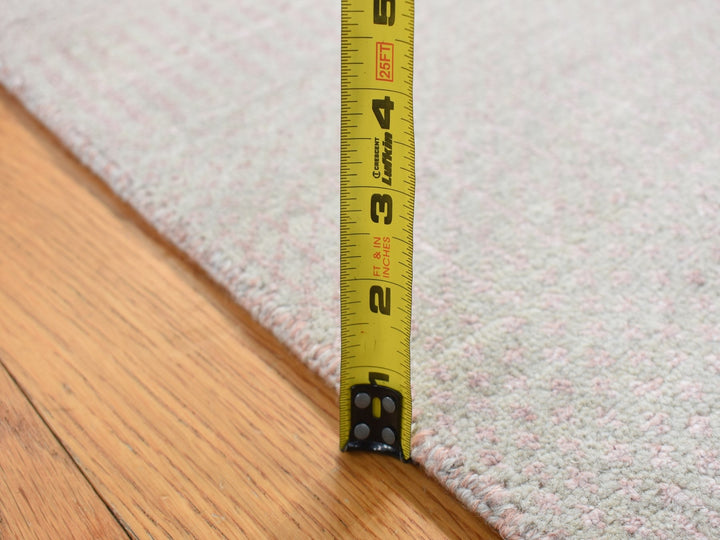 2'7" x 11'3" New Hand Knotted Pink Wool & Silk Runner Oriental Rug - MOA10287302
