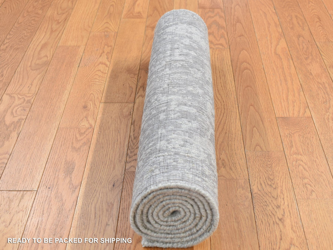 2'5" x 6'0" New Hand Loomed Grey Wool & Silk Runner Oriental Rug - MOA10287324