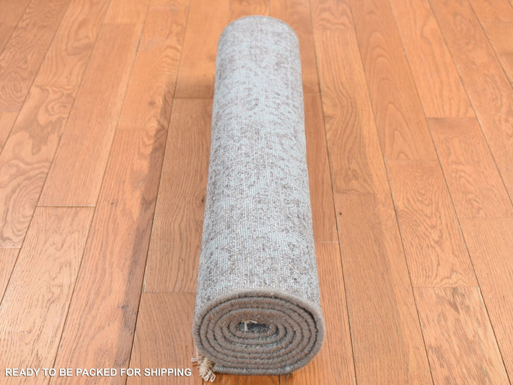 2'6" x 5'8" New Hand Knotted Green Wool & Silk Runner Oriental Rug - MOA10287329