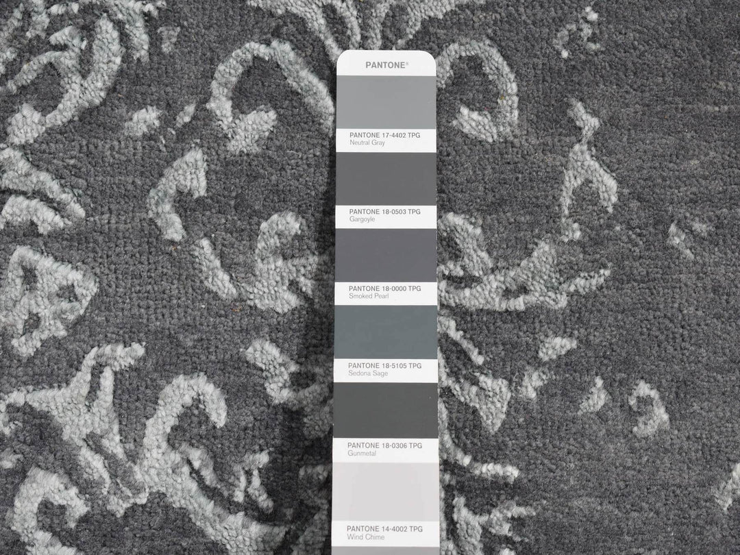 2'6" x 6'9" New Hand Knotted Grey Wool & Silk Runner Oriental Rug - MOA10287330