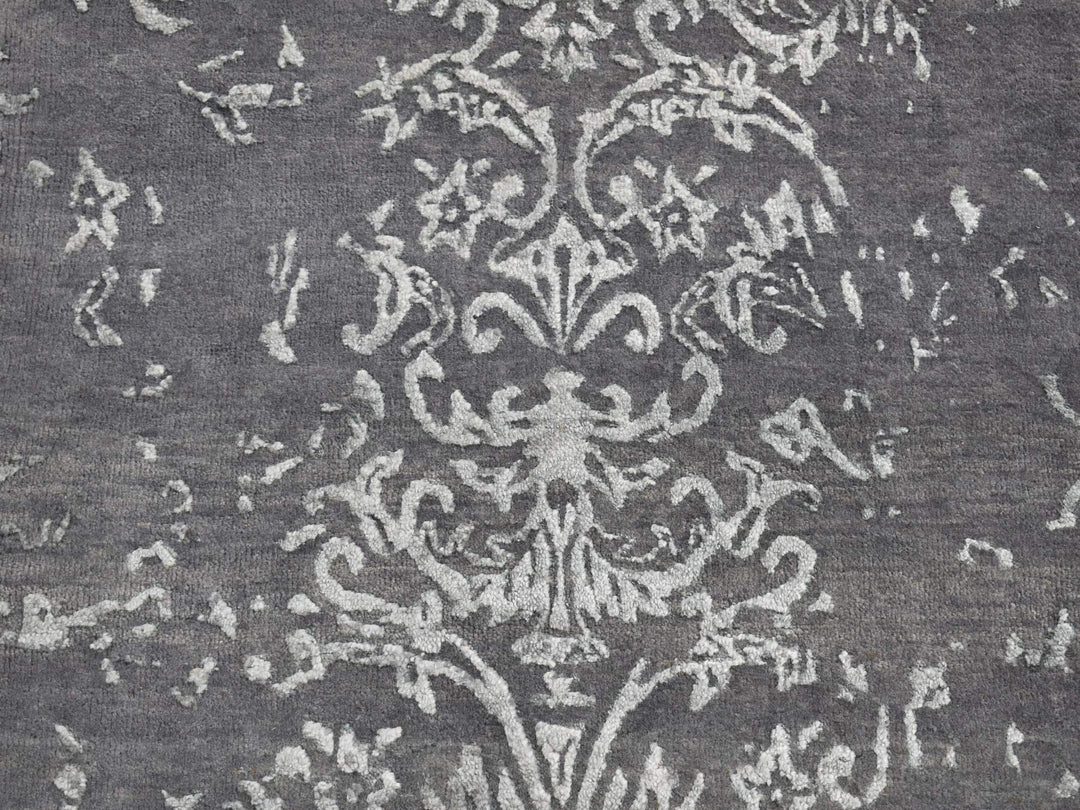 2'6" x 6'9" New Hand Knotted Grey Wool & Silk Runner Oriental Rug - MOA10287330