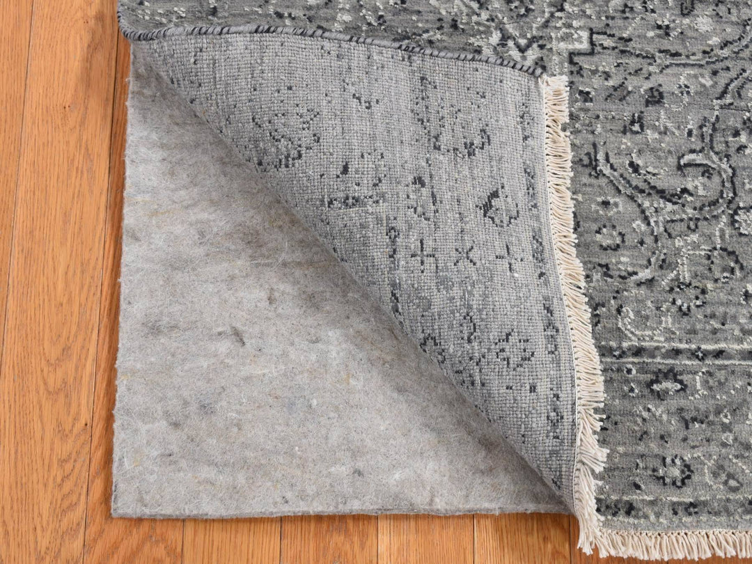 2'6" x 6'0" New Hand Knotted Grey Wool & Silk Runner Oriental Rug - MOA10287331