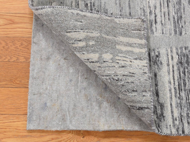 2'7" x 6'0" New Hand Knotted Grey Wool Runner Oriental Rug - MOA10287340