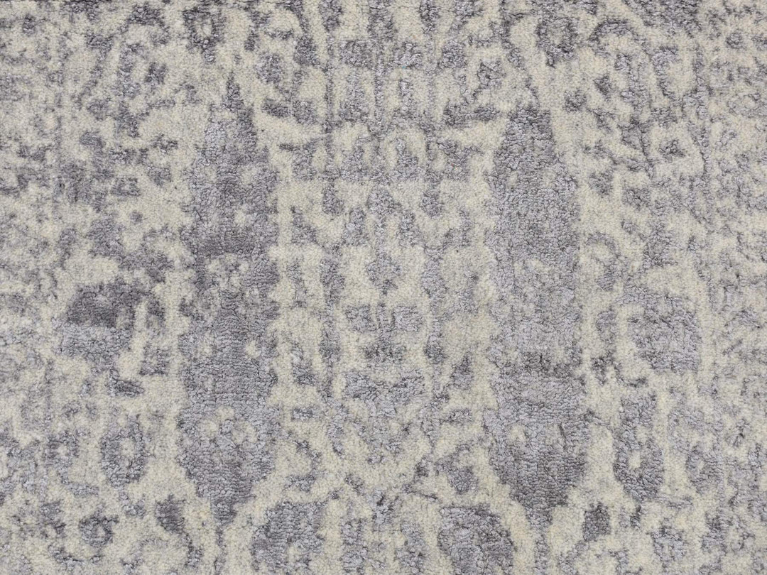 2'5" x 6'0" New Hand Loomed Ivory Wool & Silk Runner Oriental Rug - MOA10287342