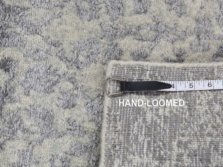 2'5" x 6'0" New Hand Loomed Ivory Wool & Silk Runner Oriental Rug - MOA10287342