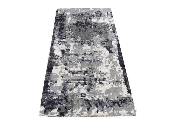 2'7" x 5'9" New Hand Knotted Black Wool & Silk Runner Oriental Rug - MOA10287347