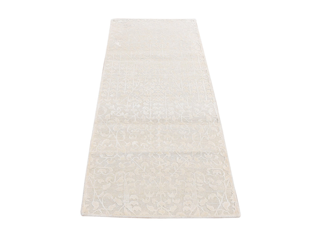 2'5" x 6'0" New Hand Knotted Ivory Wool & Silk Runner Oriental Rug - MOA10287348