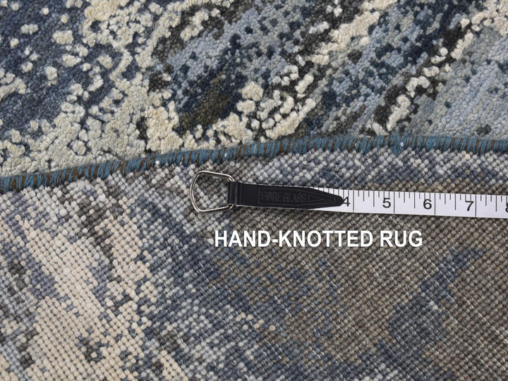 8'1" x 8'1" New Hand Knotted Blue Wool & Silk Round Oriental Rug - MOA10287362