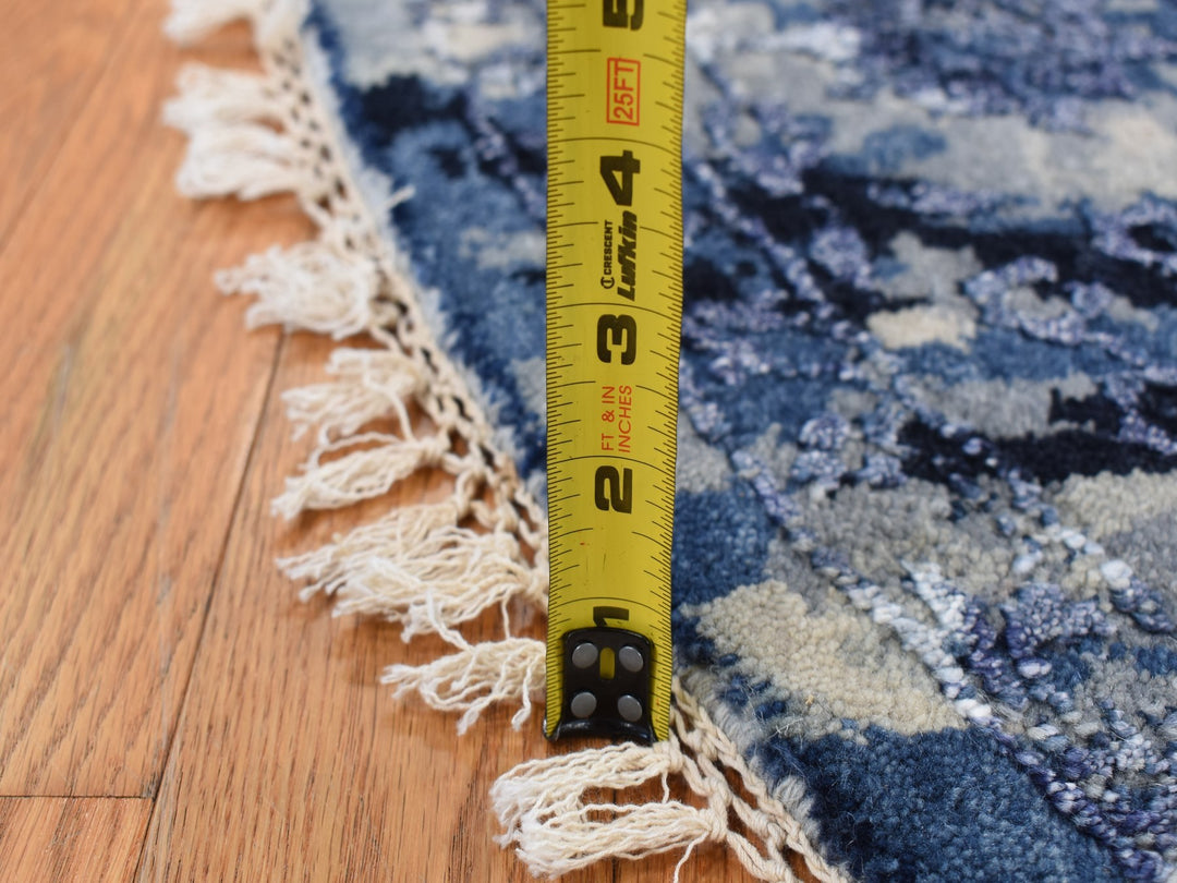 7'10" x 7'10" New Hand Knotted Blue Wool & Silk Round Oriental Rug - MOA10287367