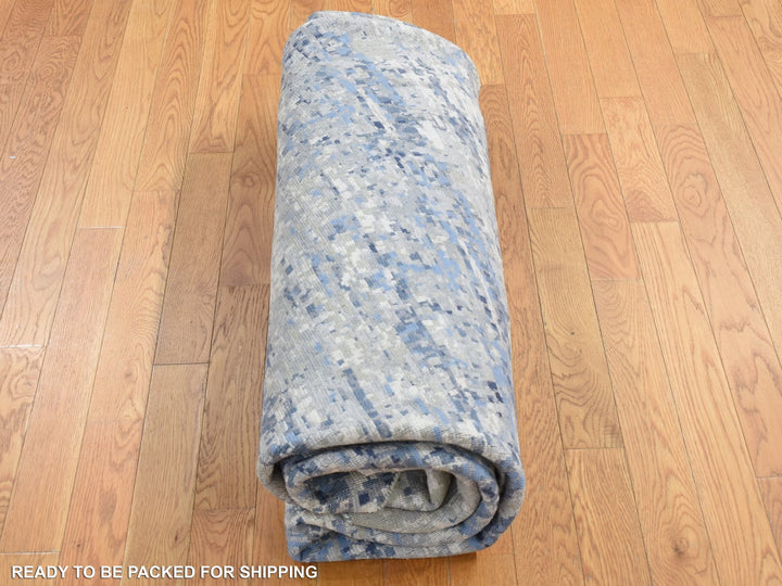 8'10" x 8'10" New Hand Knotted Blue Wool & Silk Round Oriental Rug - MOA10287568