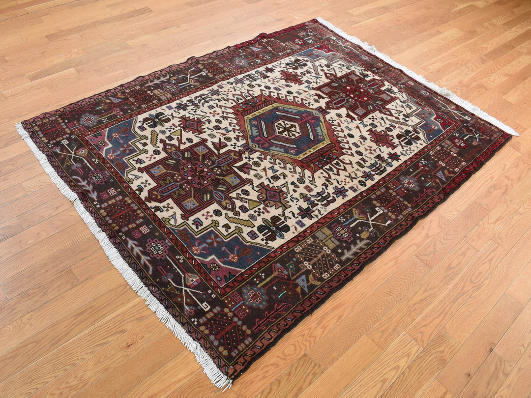 5'1" x 6'7" New Hand Knotted Ivory Wool Rectangle Oriental Rug - MOA10287585