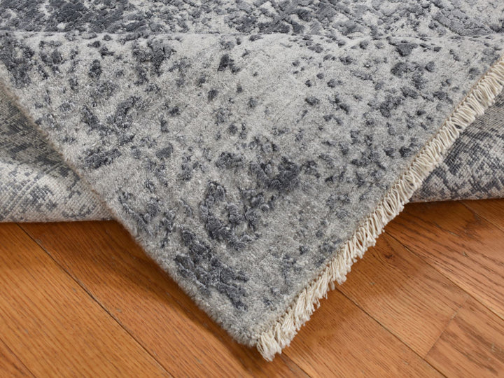 3'0" x 4'10" New Hand Knotted Grey Wool & Pure Silk Rectangle Oriental Rug - MOA10287605