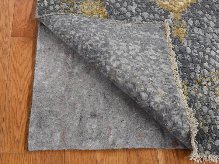 3'0" x 8'0" New Hand Knotted Grey Wool & Pure Silk Runner Oriental Rug - MOA10287627