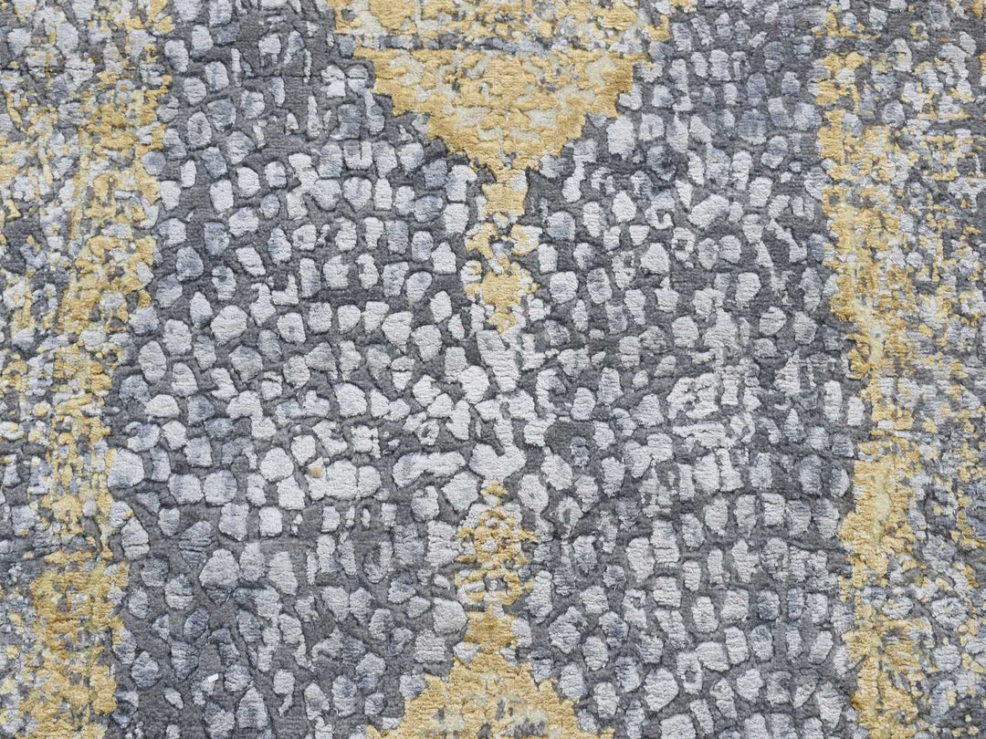 3'0" x 8'0" New Hand Knotted Grey Wool & Pure Silk Runner Oriental Rug - MOA10287627