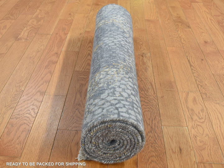 3'0" x 8'0" New Hand Knotted Grey Wool & Pure Silk Runner Oriental Rug - MOA10287627