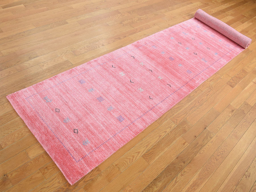 2'8" x 13'6" New Hand Knotted Pink Wool & Silk Runner Oriental Rug - MOA10287659