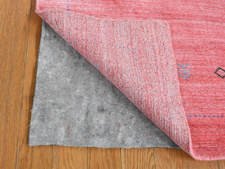 2'8" x 13'6" New Hand Knotted Pink Wool & Silk Runner Oriental Rug - MOA10287659
