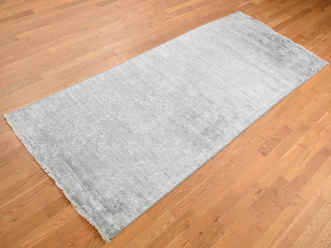 4'0" x 9'8" New Hand Knotted Grey Wool & Silk Runner Oriental Rug - MOA10287679