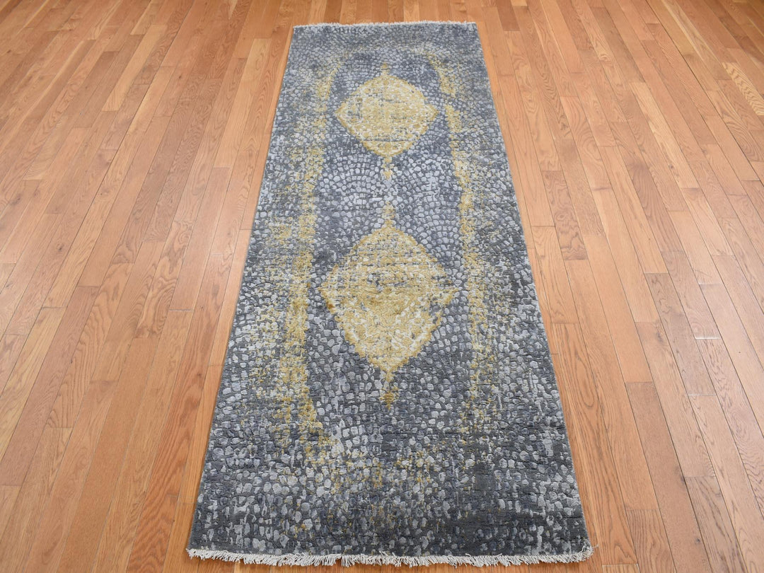 3'0" x 8'0" New Hand Knotted Grey Wool & Silk Runner Oriental Rug - MOA10287688