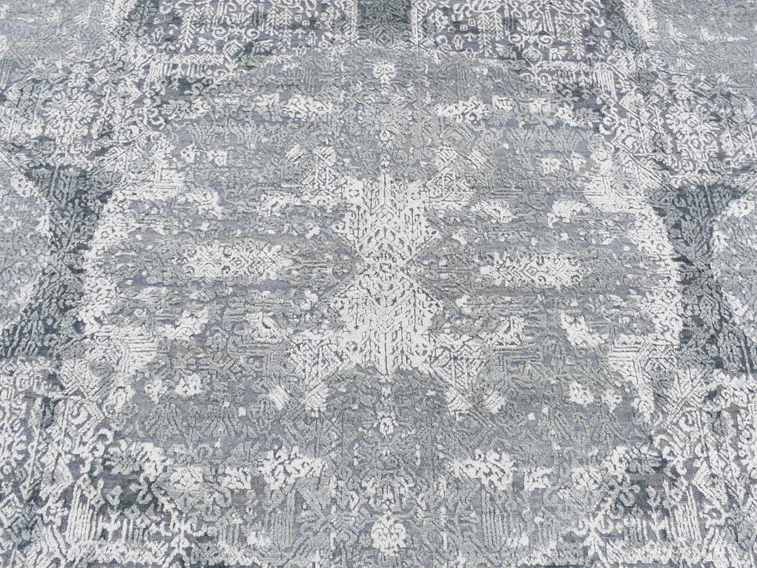 7'10" x 10'0" New Hand Knotted Grey Wool & Pure Silk Rectangle Oriental Rug - MOA10287698