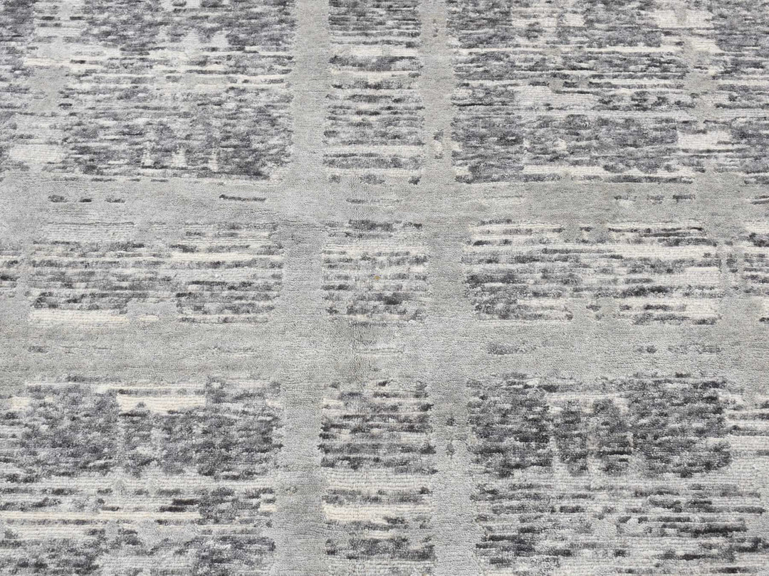 10'1" x 10'1" New Hand Knotted Grey Wool Square Oriental Rug - MOA10287705