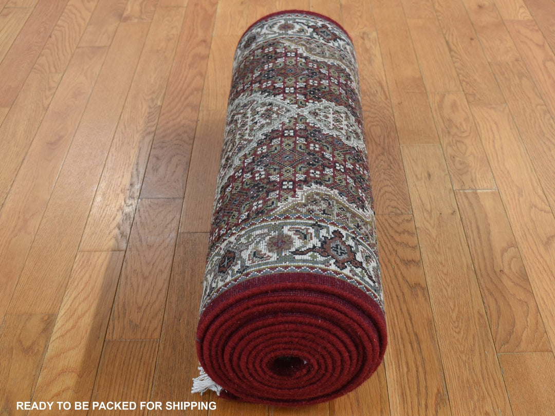 2'8" x 6'10" New Hand Knotted Red Wool Runner Oriental Rug - MOA10287722