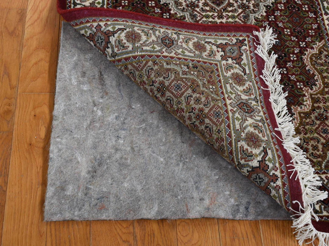 2'8" x 10'5" New Hand Knotted Red Wool Runner Oriental Rug - MOA10287725