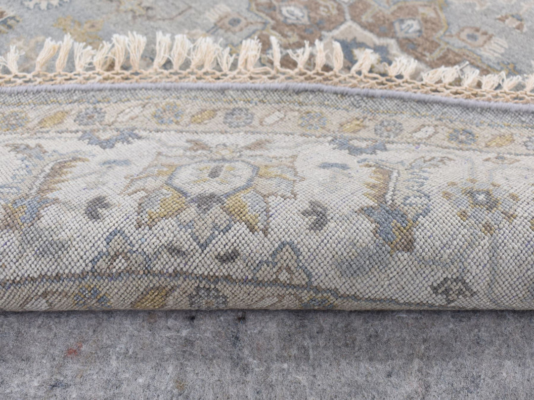 8'1" x 8'1" New Hand Knotted Grey Wool Round Oriental Rug - MOA10287737