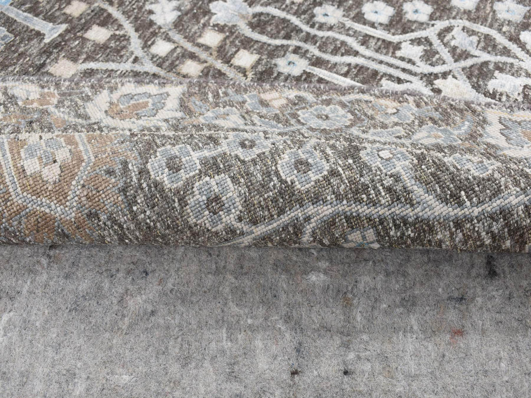 9'1" x 9'1" New Hand Knotted Brown Wool & Silk Round Oriental Rug - MOA10287738