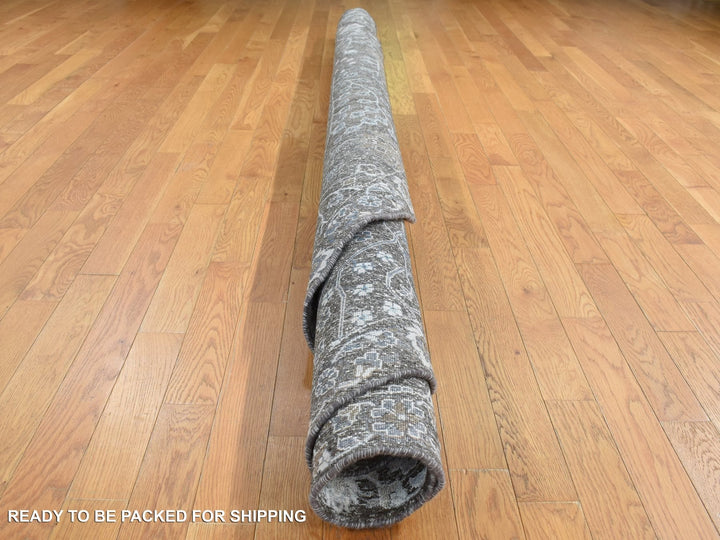9'1" x 9'1" New Hand Knotted Brown Wool & Silk Round Oriental Rug - MOA10287738