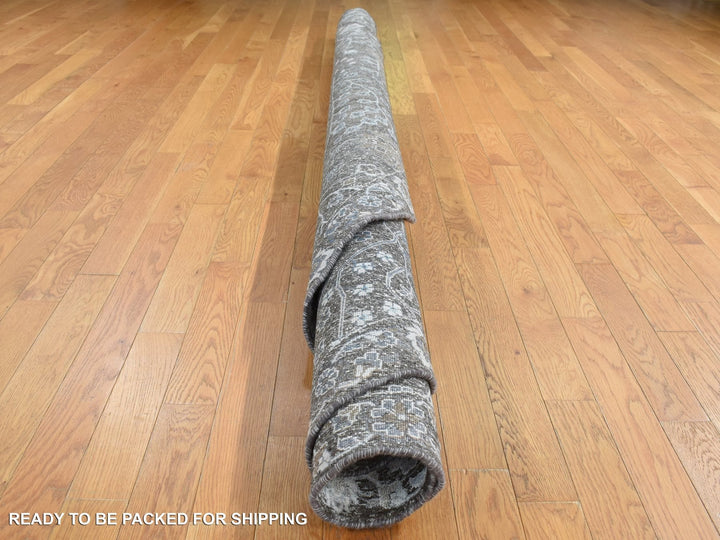 9'10" x 9'10" New Hand Knotted Brown Wool & Silk Round Oriental Rug - MOA10287741