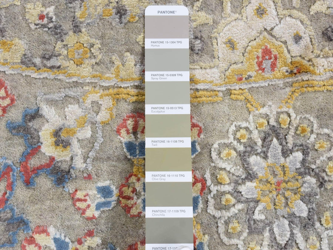 10'0" x 10'0" New Hand Knotted Beige Wool & Silk Round Oriental Rug - MOA10287750