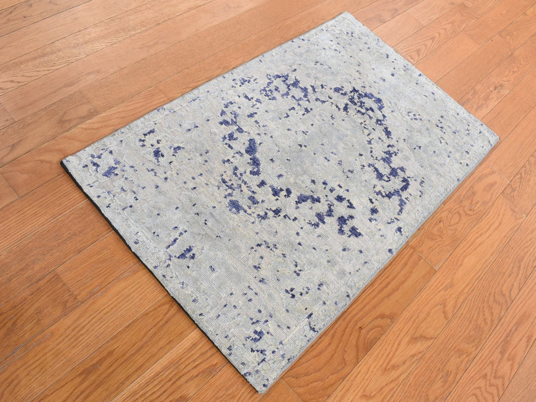 2'0" x 3'1" New Hand Knotted Grey Wool & Silk Rectangle Oriental Rug - MOA10287791