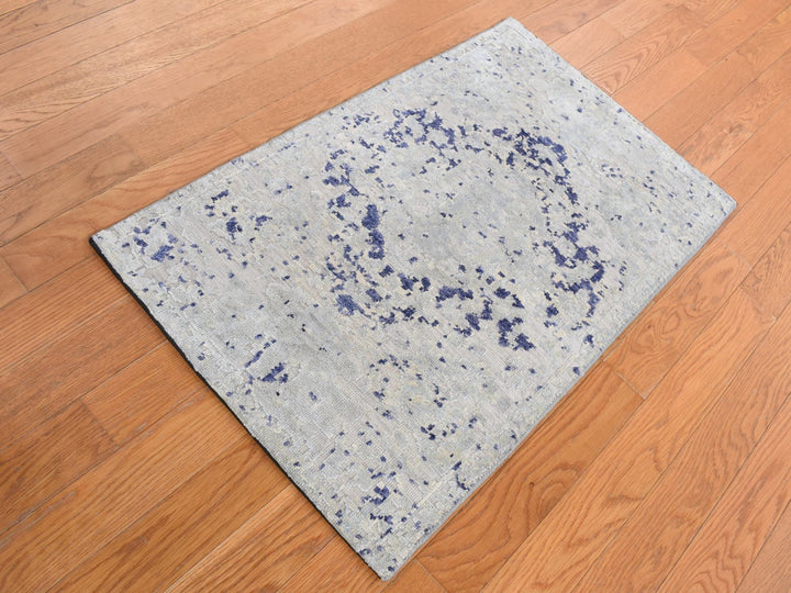 2'0" x 3'1" New Hand Knotted Grey Wool & Silk Rectangle Oriental Rug - MOA10287791
