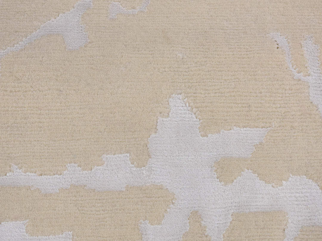 2'0" x 3'0" New Hand Knotted Beige Wool & Silk Rectangle Oriental Rug - MOA10287793