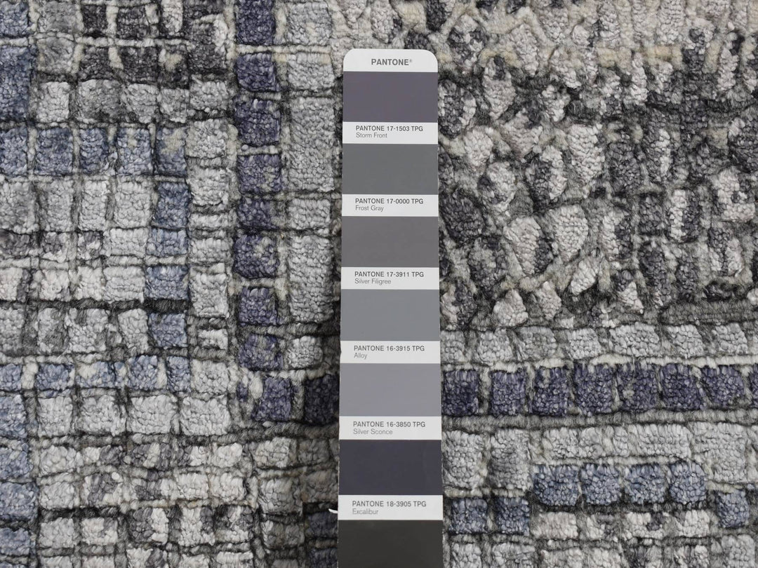 2'3" x 3'2" New Hand Knotted Grey Wool & Silk Rectangle Oriental Rug - MOA10287805