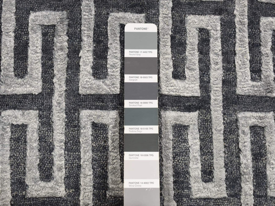 2'0" x 2'10" New Hand Knotted Grey Wool & Silk Rectangle Oriental Rug - MOA10287821
