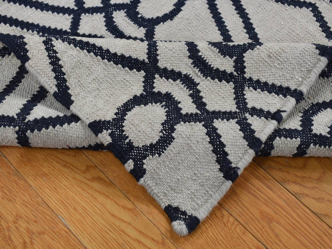2'9" x 6'0" New Hand Woven Grey Wool Runner Oriental Rug - MOA10287834